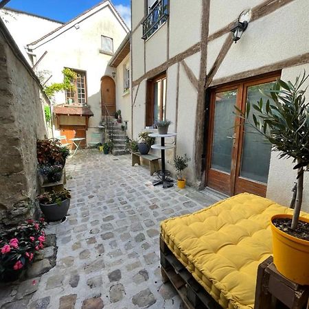 Magnifique Studio Cosy Avec Terrasse En Centre-Ville Provins Zewnętrze zdjęcie